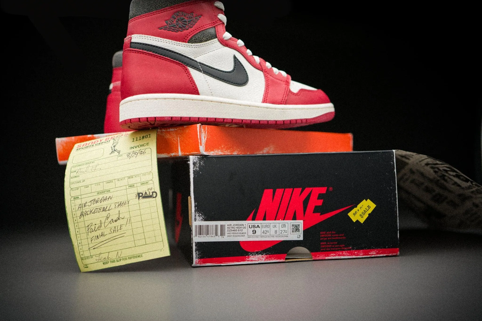 Air Jordan 1 Retro High OG Chicago Lost and Found