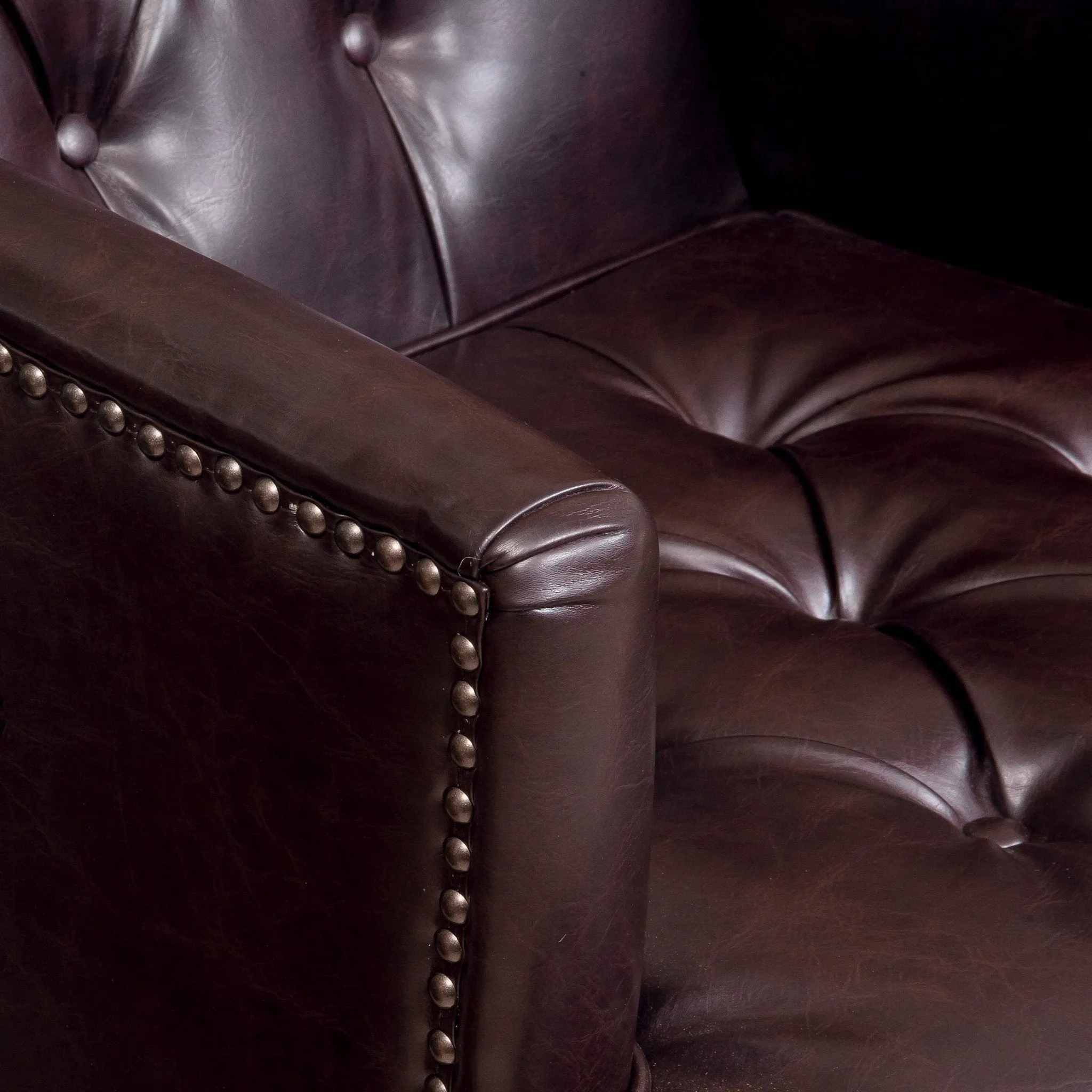 Brown Leather Club Chair - NH453732