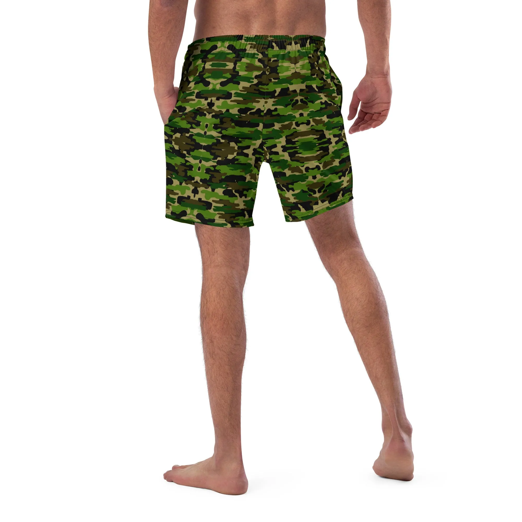 Green Camo Men's Swim Trunks, Army Military Camouflaged Print Cute Quick Drying Comfortable Swim Trunks For Men - Made in USA/EU/MX