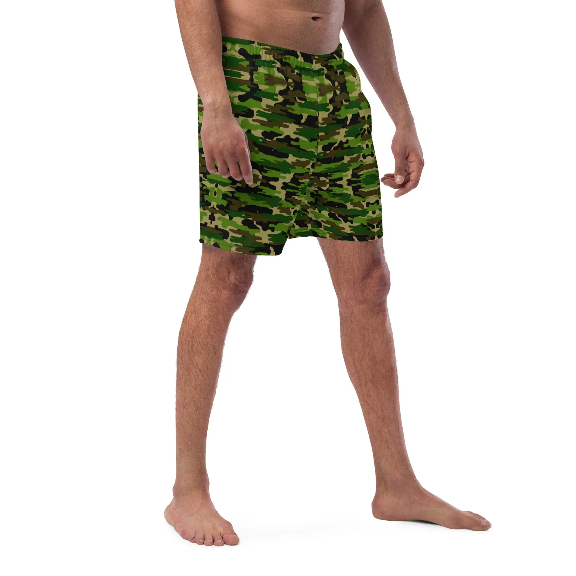 Green Camo Men's Swim Trunks, Army Military Camouflaged Print Cute Quick Drying Comfortable Swim Trunks For Men - Made in USA/EU/MX