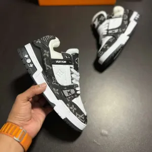 Louis Vuitton Trainer First Copy Shoe