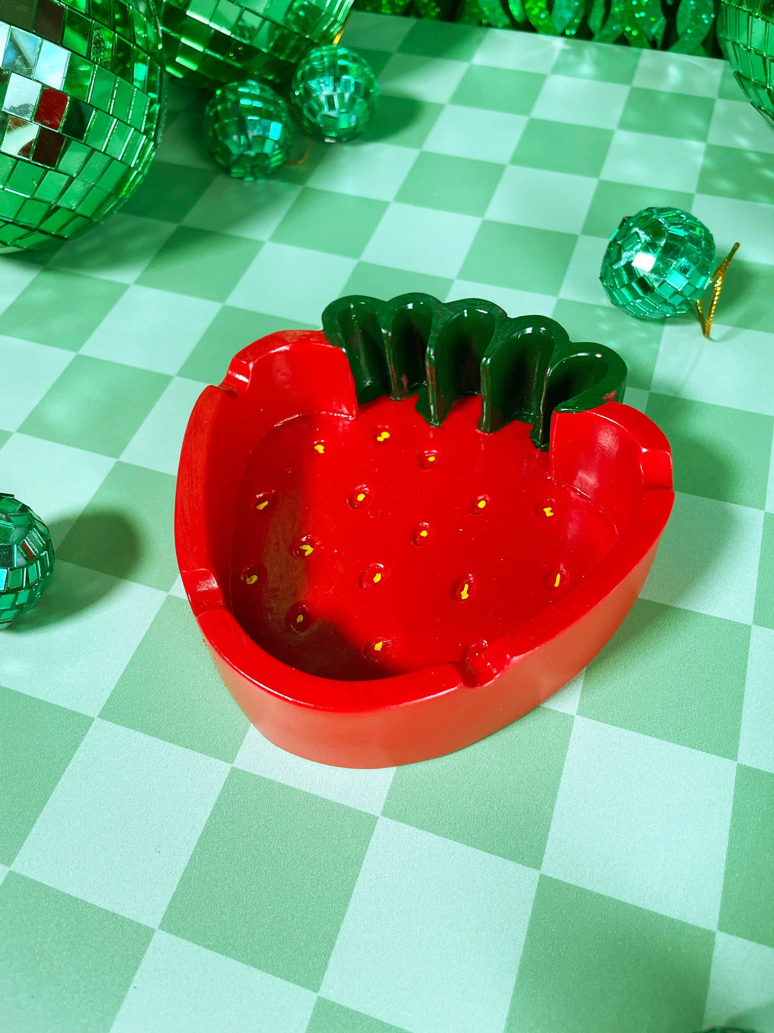 Strawberry Ash Tray