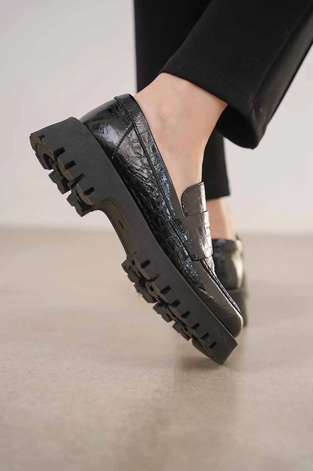 TEXTURED PATENT LOAFERS