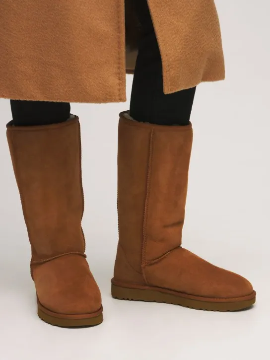 Ugg   10mm Classic Tall II shearling boots 