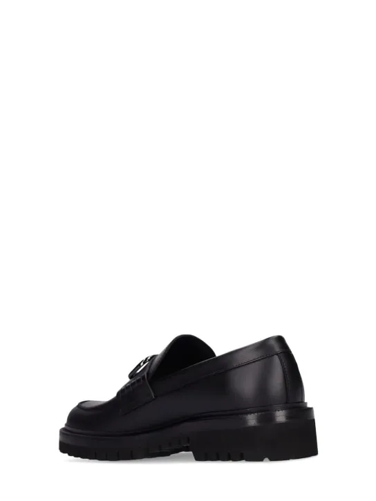 Valentino Garavani   Chainlord leather loafers 