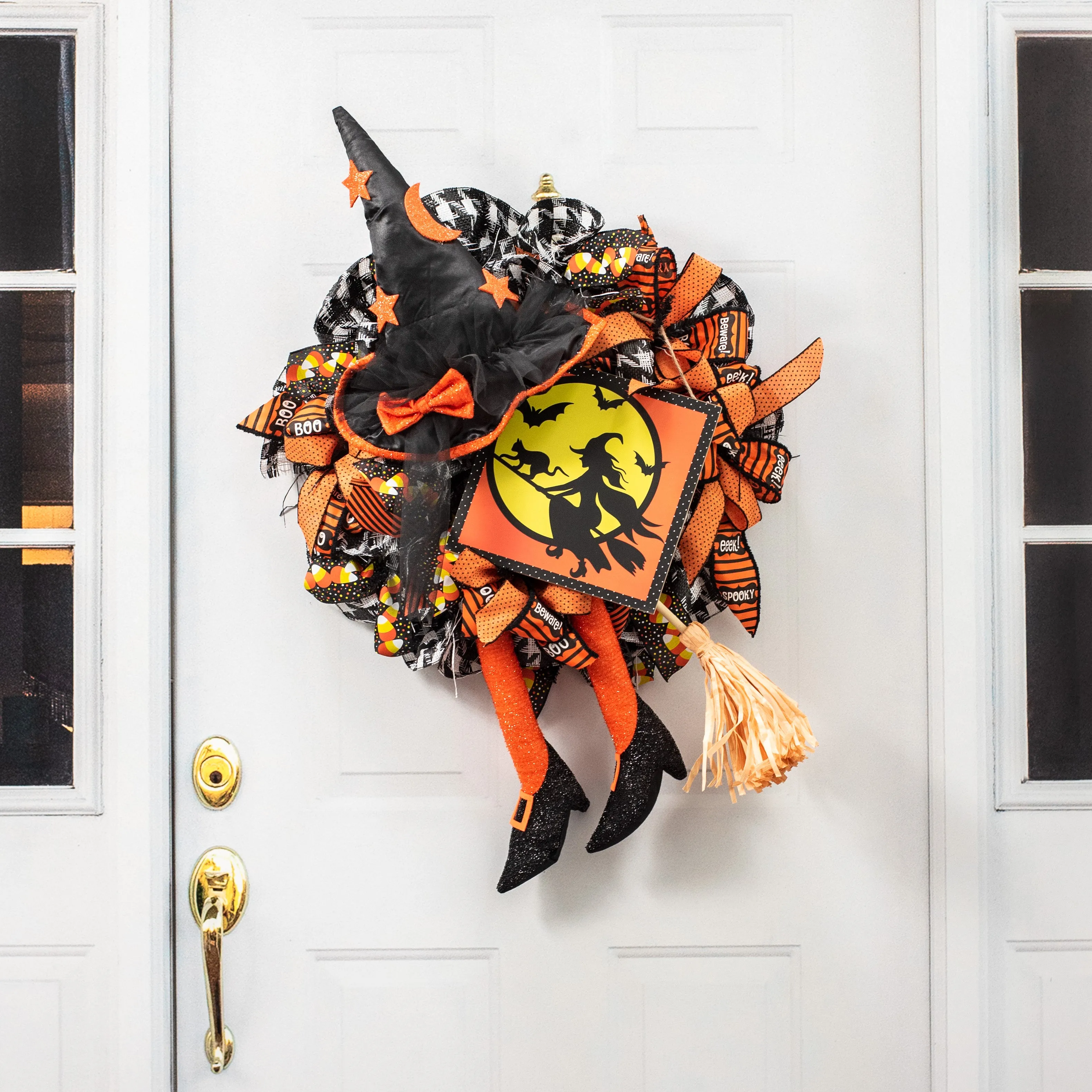 Witch Hat, Legs, Broom Wreath Accent: Black & Orange